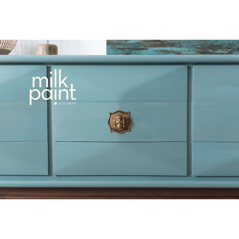 Monterey_Fusion_Milk_Paint_Powder_MCM_Dresser_HR_201003_2358.jpeg